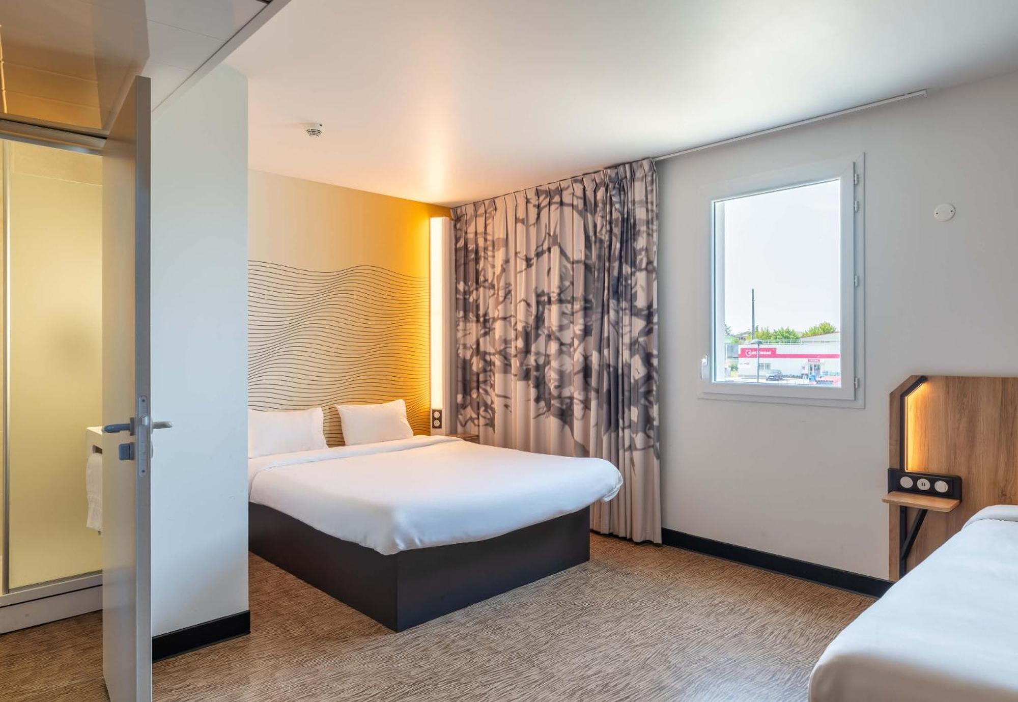 บีแอนด์บี โฮเทล ลียง ยูเร็กซ์โป ชาสซิเยอ Hotel ชาสชูว์ ภายนอก รูปภาพ